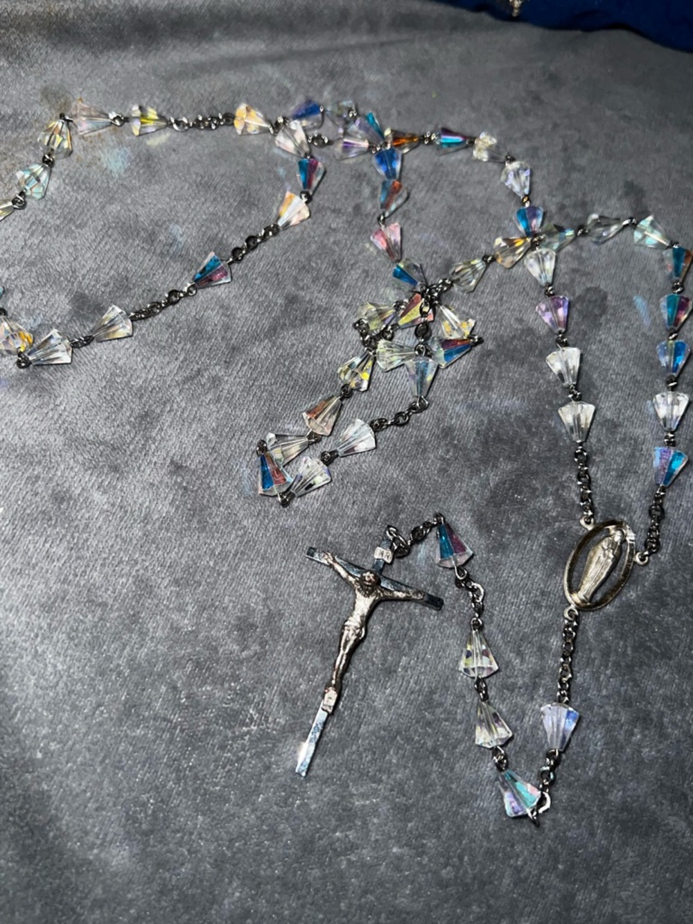 Vintage AB Iridescent Cut Crystal Bicone Silver Rosary Rosaries Necklace 30” - Picture 7 of 13